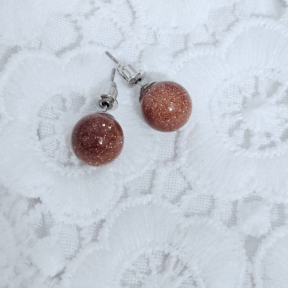 Natural Golstone Stud Earrings 8mm